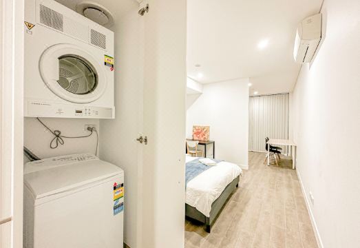 Burwood Studio 내부 전경