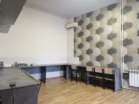 Dreamer's Den Hostel and Tours