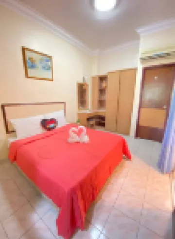 Teluk Batik Holiday Apartment