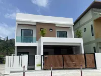 Luxury 4BR Private Pool Villa + Sunset Rooftop