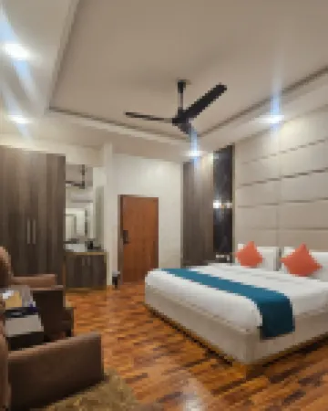 Ambassador's Suite F8