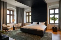 Heritage Hotel Kurija Mihalovic - Pools