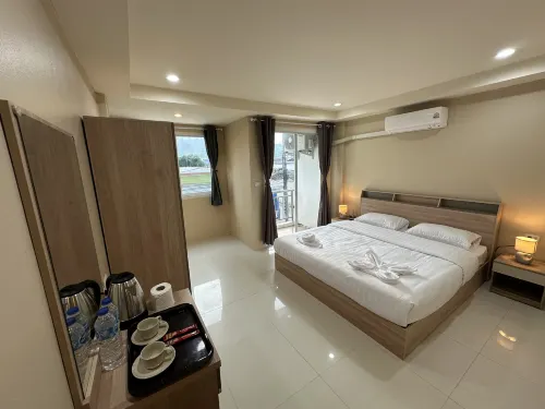 Lexis Residence - Newly Renovated Rooms
