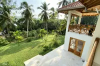 Luxury French "Cannelle  lake villa" - 寵物友善