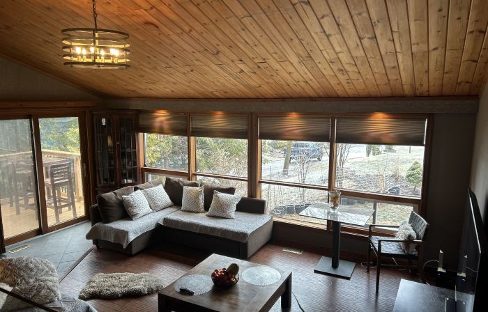 Chalet Style, Lakeview Cottage