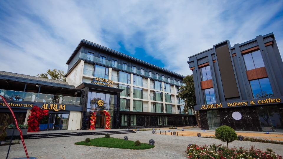 Aurum Garden Hotel