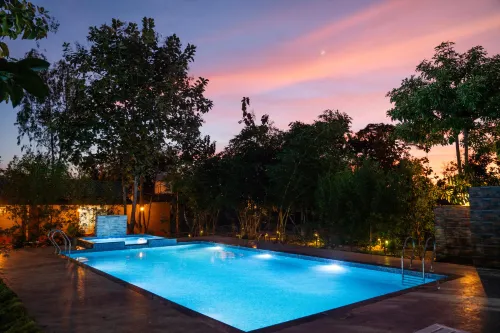 Wagharanya Resort - Pools