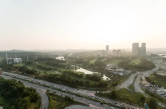 CONEZION BY FEEL HOME Hoteles en Serdang