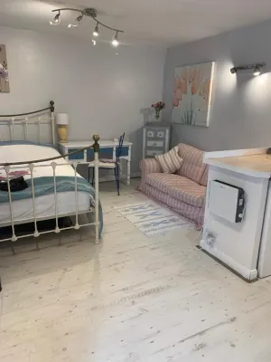 OYO Costays Studios Hotels near Middlesbrough