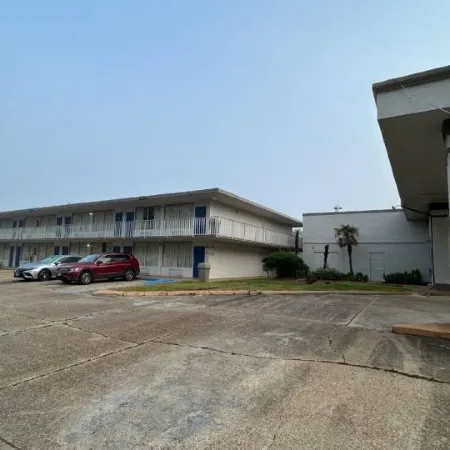 Studio 6 Hammond, LA I12 I55