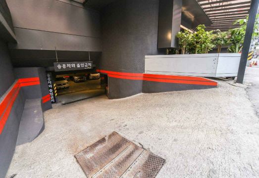 동대문 호텔 A366의 심플한 복도