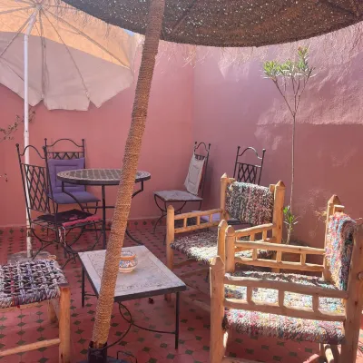 يوم في منزل أنيس Hotels near جولف املكيس