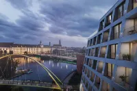 Boulevard Drobnera Residence - Apartments with a view of the Odra River のホテル