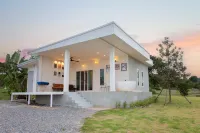Baan White House At Mine Hills Zone2 Hotels in Chan Thuek