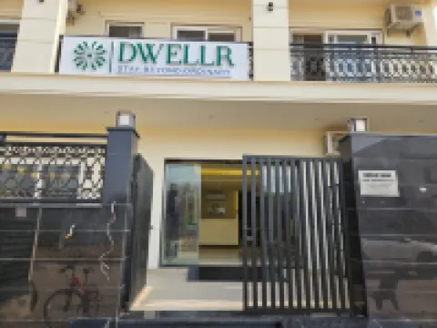Dwellr Luxury Stays
