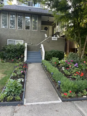May’s house in Vancouver West - breakfast