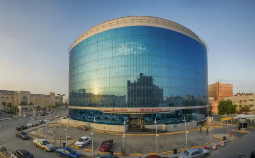 Grand Mayral Hotel