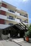 CENTRAL HOTEL