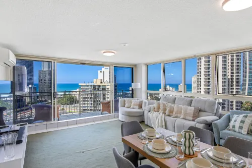 Salt & Sky Arcade- Sleeps 12 - Pet-friendly