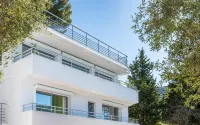 Sunny Seabreeze Villa, Eze, pool close to Monaco