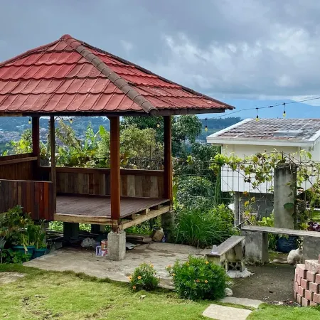 Villa Tangkuban Foothills Lembang - 5 Bedrooms - Private