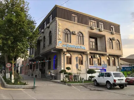 Delfin Hotel & Restaurant & Spa Отели в г. Гянджа