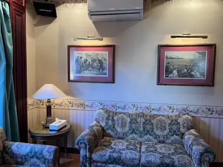 Hotel Karakonosato Отели в г. Исахая