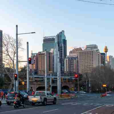 Prime City Stay – Central Location, Minutes to CBD & Restaurants Hotel Exterior