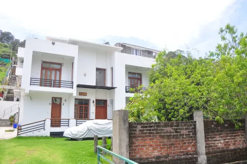 Srivari studio apartment - 4-Star