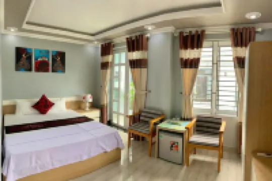 CATBA CENTRAL HOMESTAY