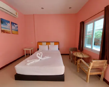 Pkc Resort Hotels in Prakhon Chai