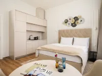 Nobilis Residence Hotels near براغ 02