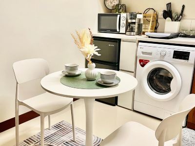 Minimalist Studio-Type Condo Unit at Saekyung Marigondon