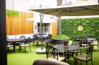 Qs Evander Hotel and Apartments Các khách sạn ở Secunda