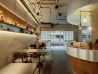 The District Ekkamai Hotels near Thonglor