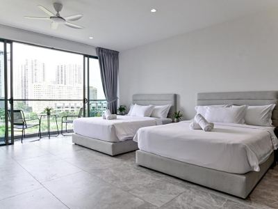 Modern Luxury Villa Hinai by Simple Sanctuary