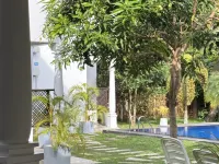 Riverside Cabanas Hotels in Mirissa