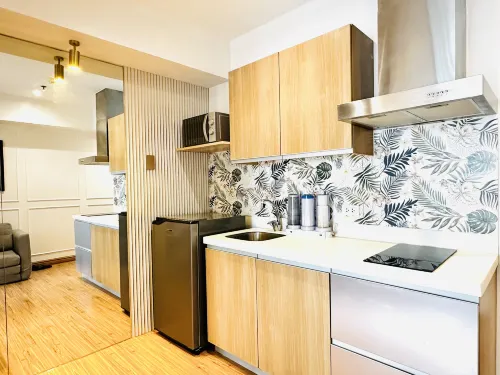 Azure Urban Resort Beach View Unit Paranaque Near Airport Near SM Bicutan - balcony