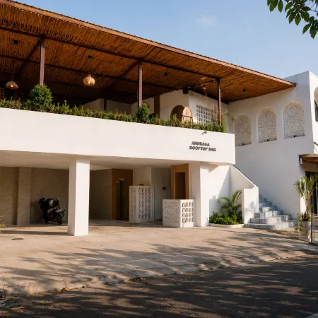 Anuraga villa & rooftop bar