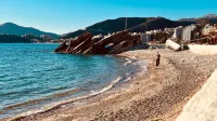 The Seaside Escape Bečići - parking