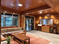 Tise Hotel アーリャガート周辺のホテル