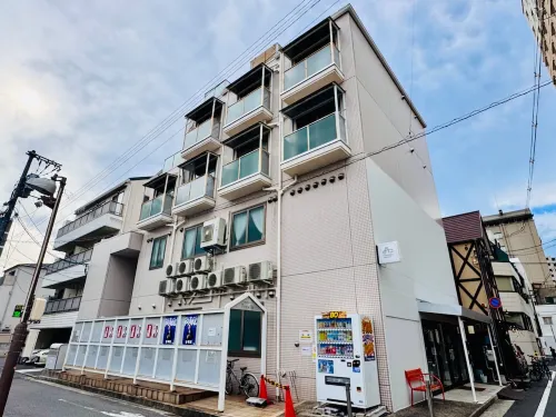 Toyoko no Yoko 405 - 2-Star
