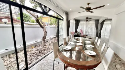H5 Zhongtian Beach Bar Street Grand Pool 7-Bedroom 7-Bath Pattaya Haitian - Party Pool Resort Villa Hotels in 