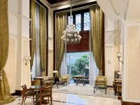 Large & Luxury Menteng Apt 3BR w/ Pool, Gym Wi-Fi