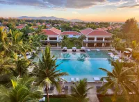 The Ocean Suites