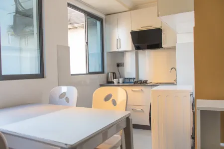 Fanfini Residence Male’ City Отели рядом с достопримечательностью «Транс Малдивиан Эруэйс»