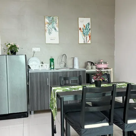 Setia Tri-Suite(2) by Homey Planet