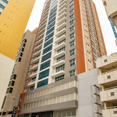 GiNGER LUXURY APARTMENT JUFFAIR Hotels near الجفير