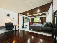 DAWA Brickhouse - Balinese Guesthouse in Thompson Ipoh by Ryokan Management - 발코니