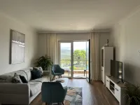 Lustica Centrale Contemporary One Bedroom Apartment Hotel a Cartolle